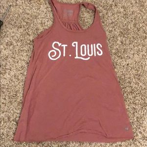 Arch apparel women’s St. Louis script tank